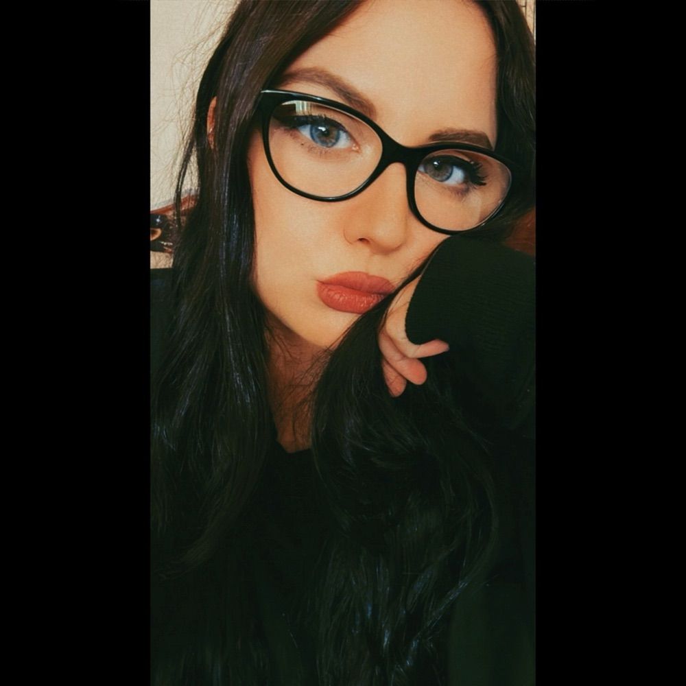 𝔍𝔲𝔩𝔢𝔰 ♡