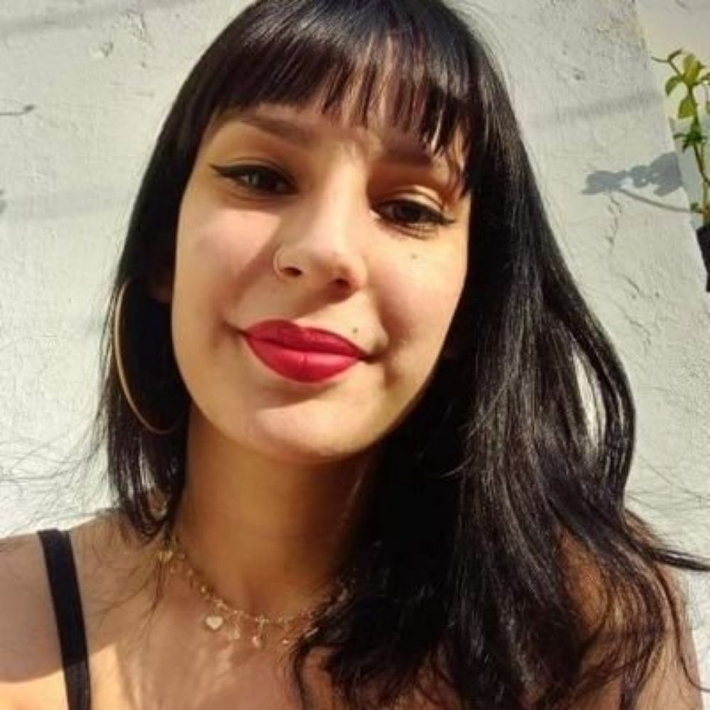 Dora, a aventureira ultraviolenta 🖤
