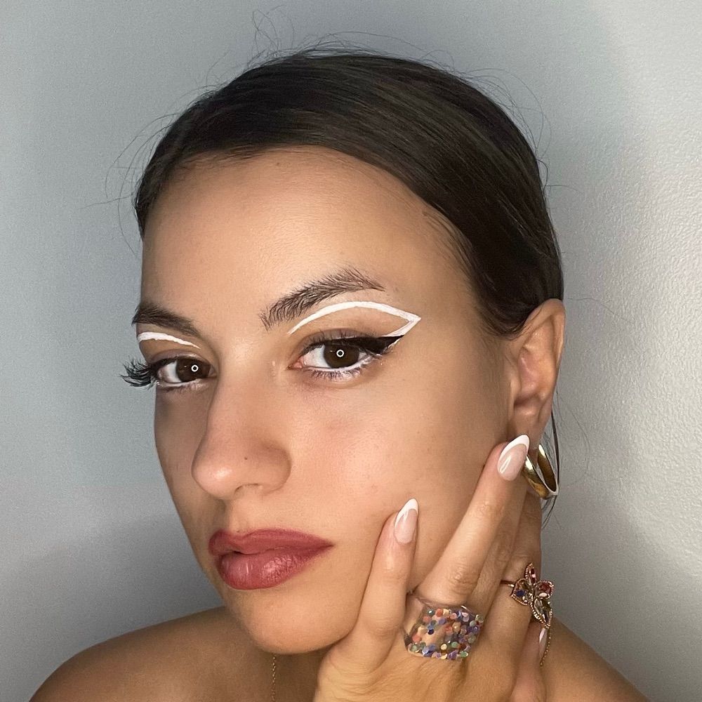 Alison 