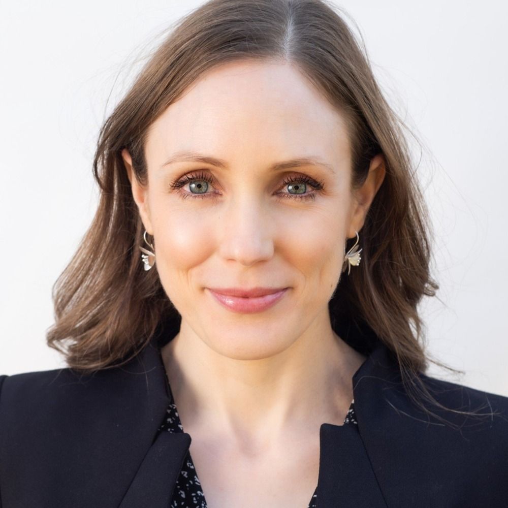 Dr Michelle Peterie