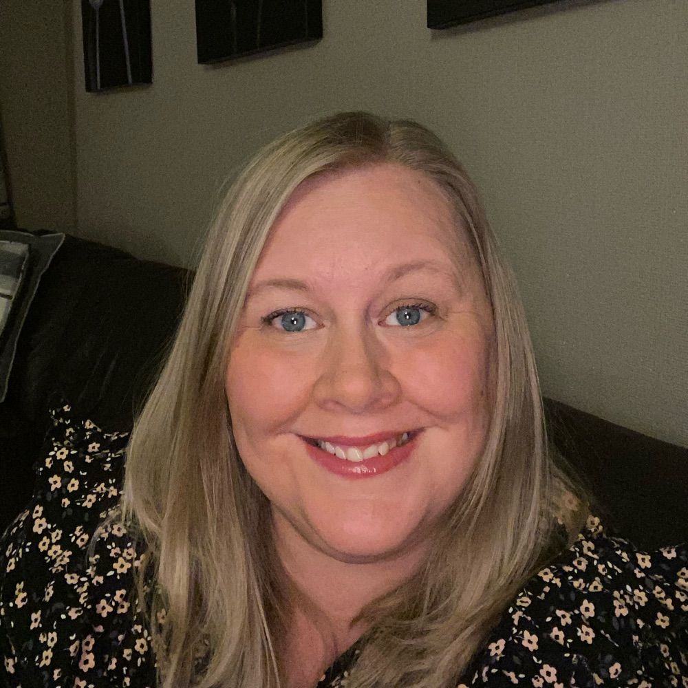 Jacqui Lowson