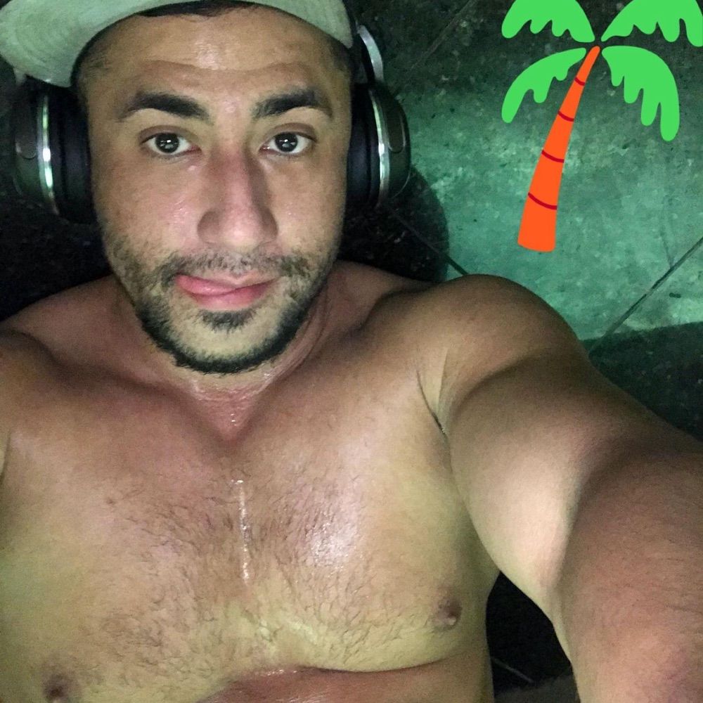 drealegeno15.bsky.social