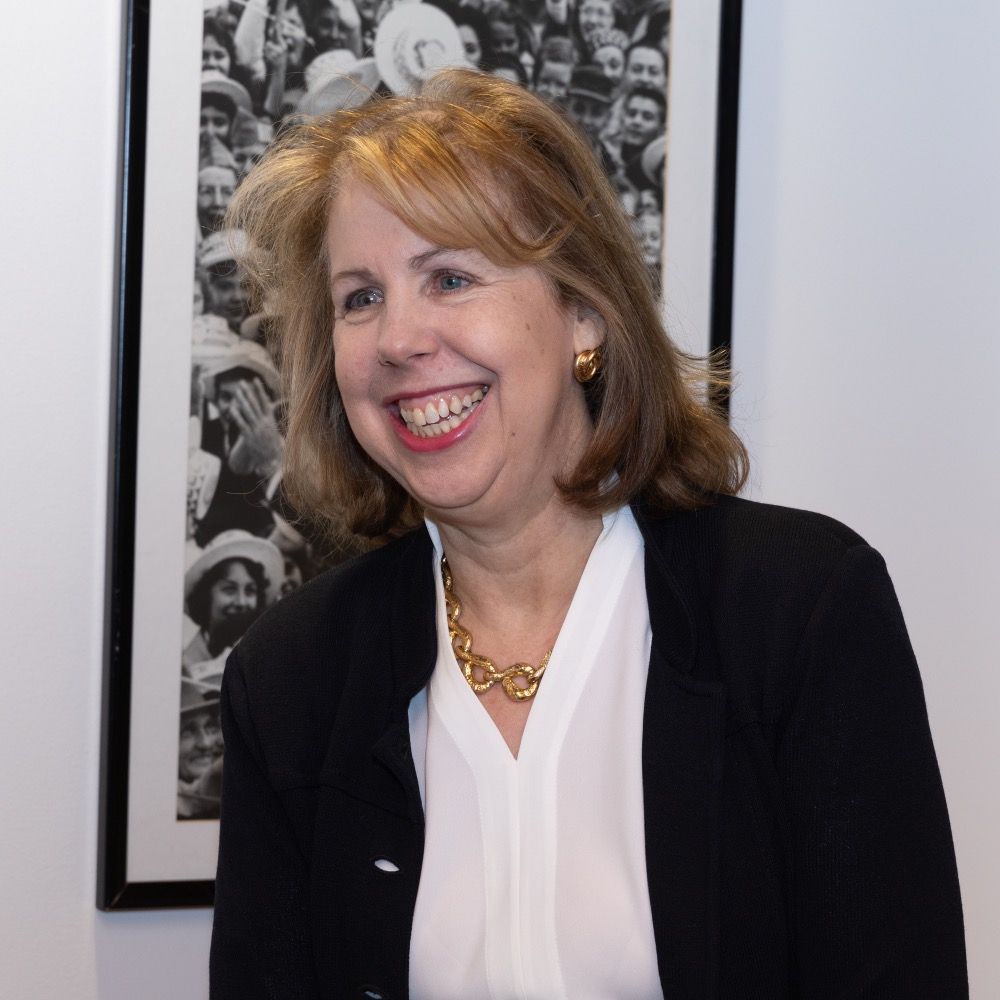 Nancy  Gibbs 