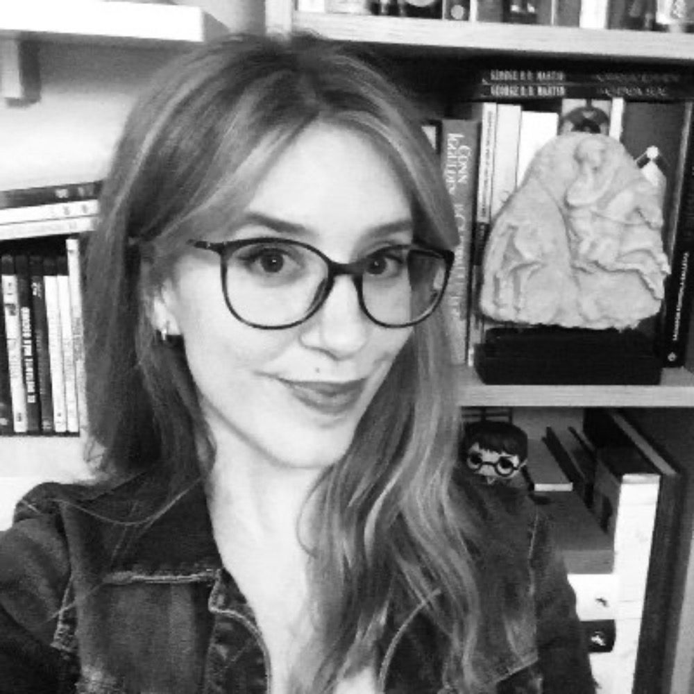 María Fernández 📚🔍