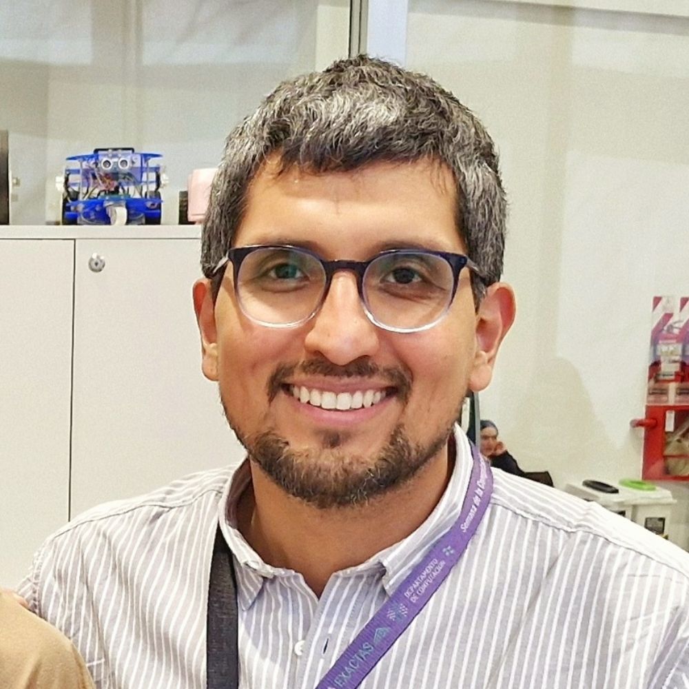 Christian Cossio M.
