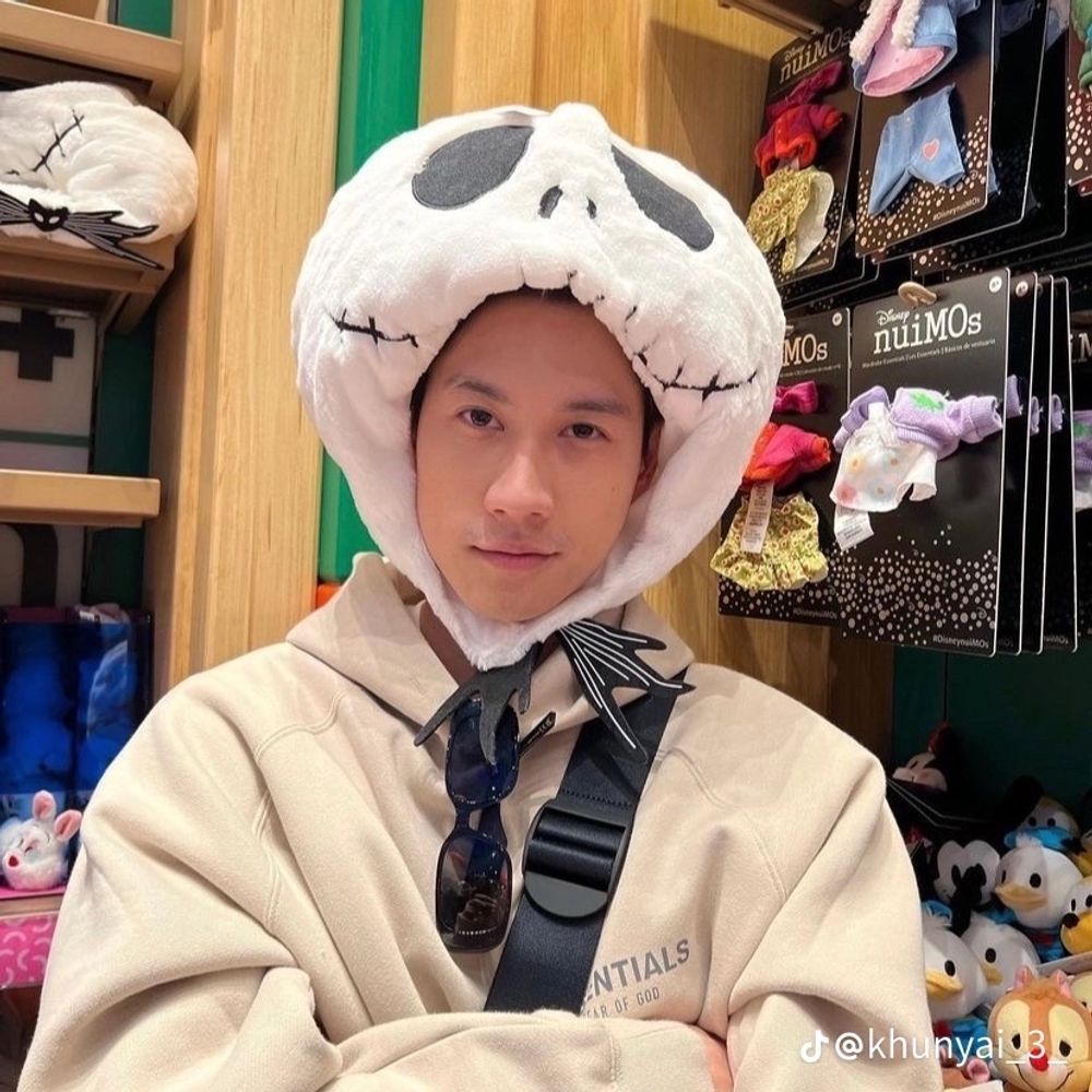น้องพวย