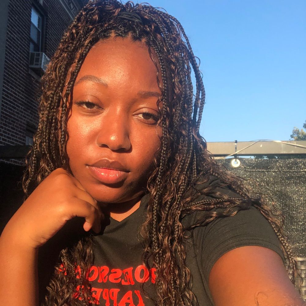 Thee unfriendly Black hottie