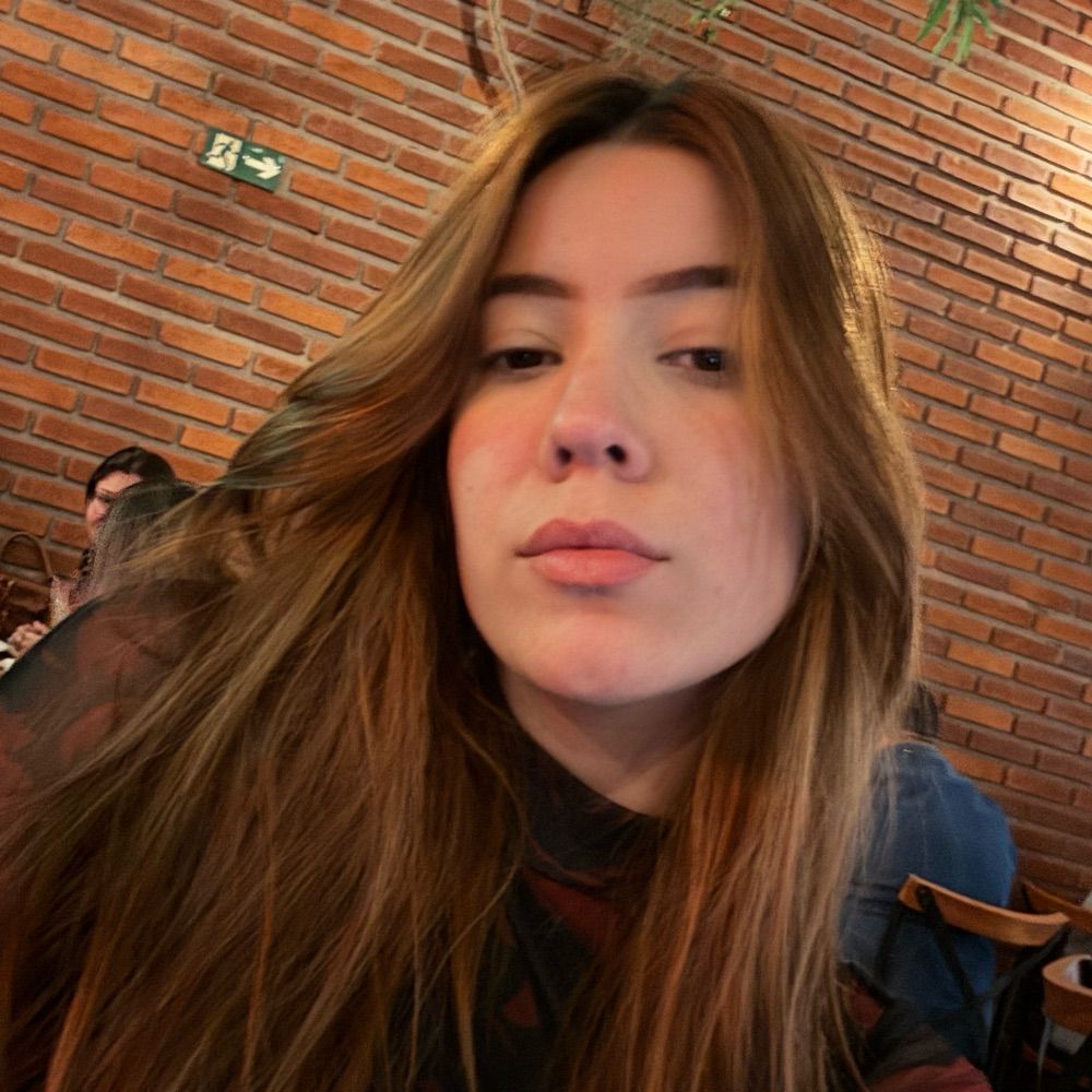 Nicolly 🦊