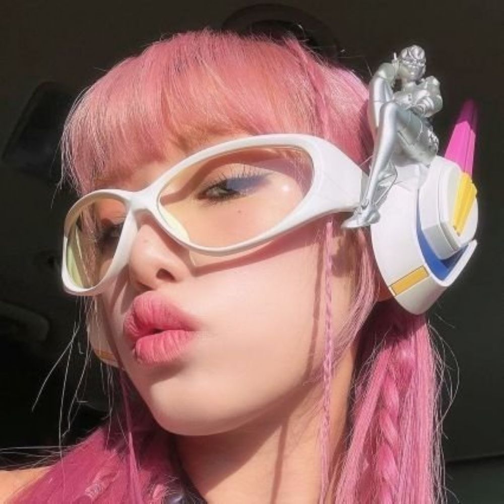 gi⸙͎ 𝚊 𝚗𝚘𝚟𝚊 𝚋𝚎𝚕𝚕𝚊 𝚎𝚖 𝚕𝚞𝚊 𝚗𝚘𝚟𝚊