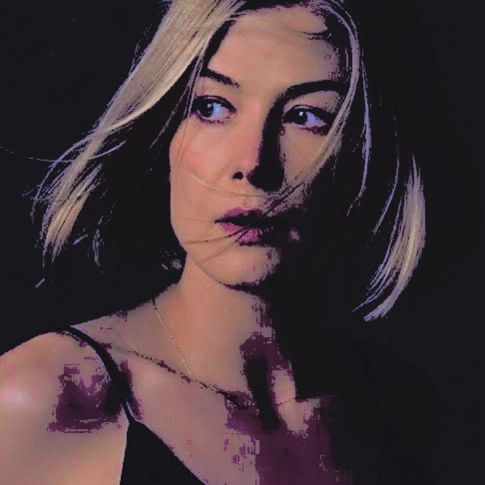 Janice (Rosamund lovebot) 🖤
