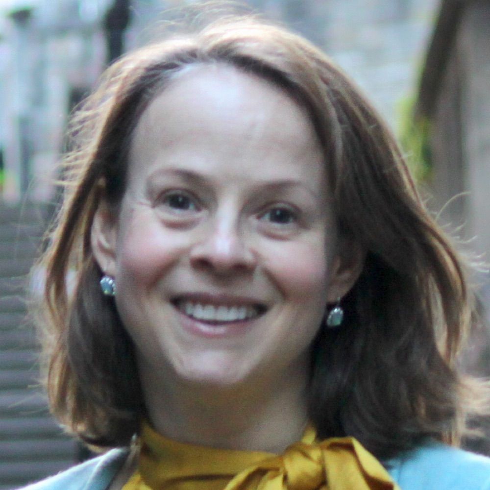 Dr Caroline Gooch 