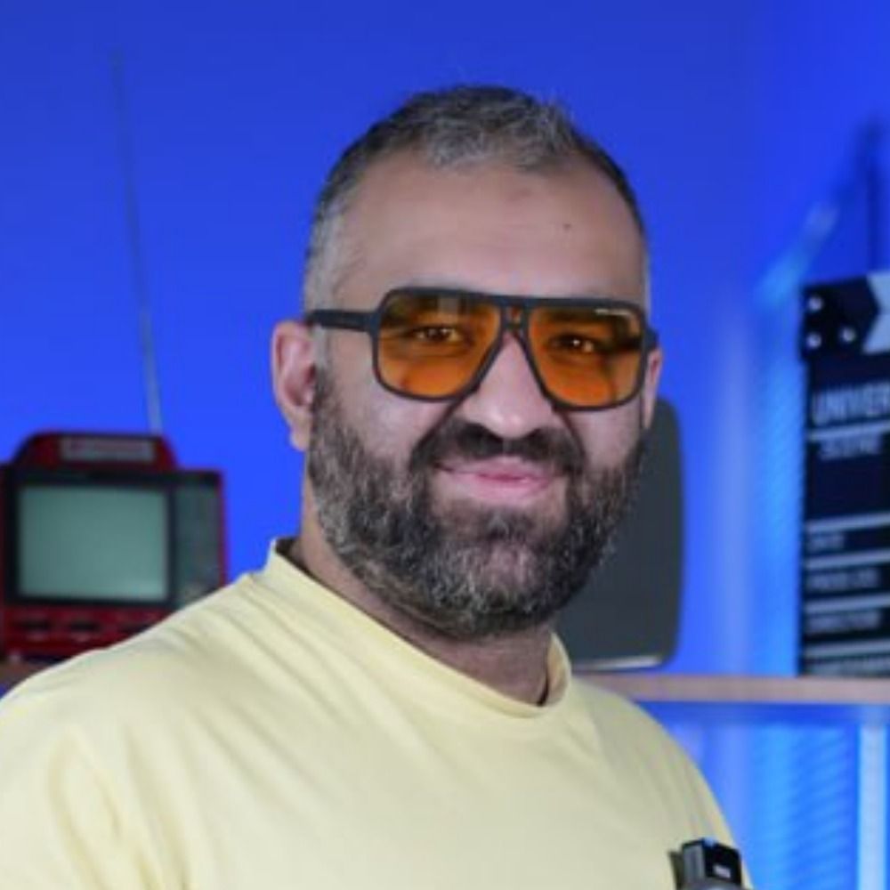 عادل خان |‌ Adelkhaan
