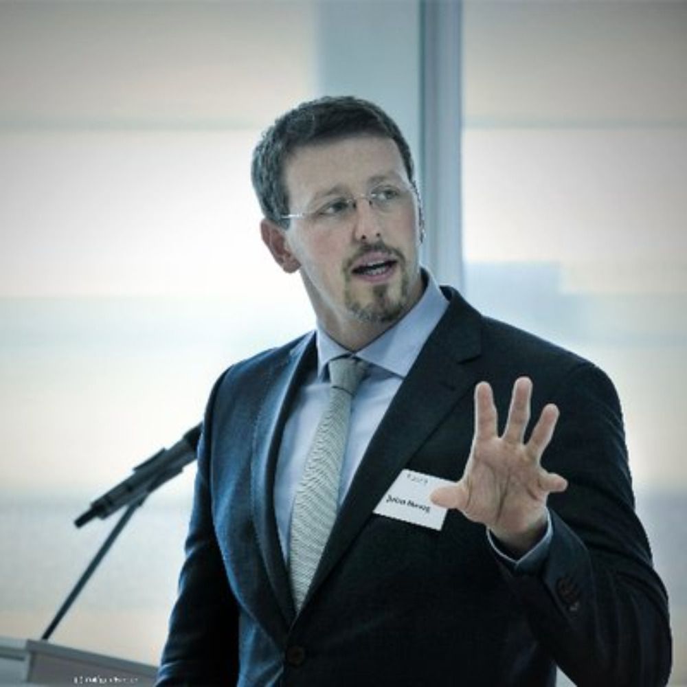 Julian Nowag