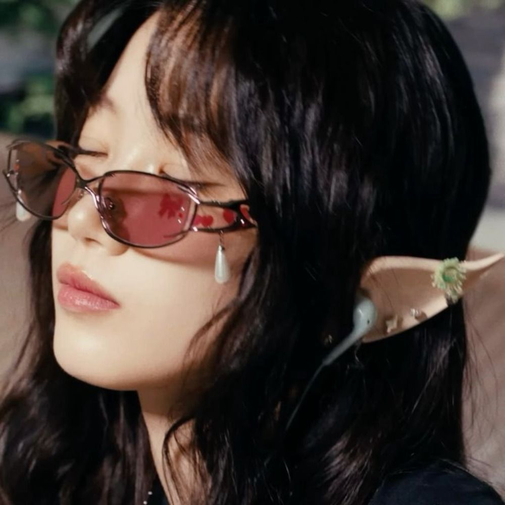 yuzuriha m.