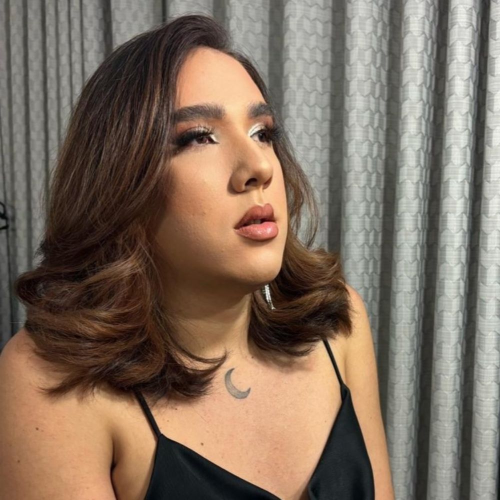 Cantora sem cantar 