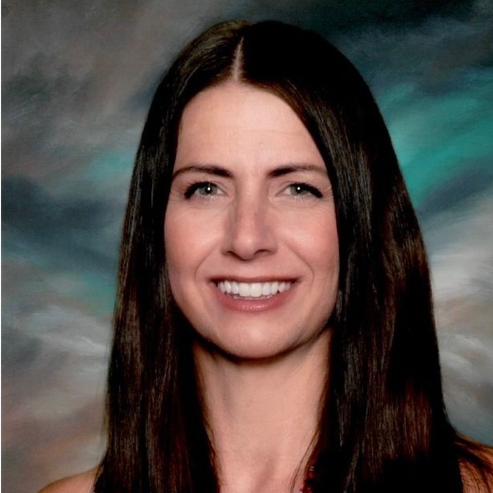 Stephanie Holloway