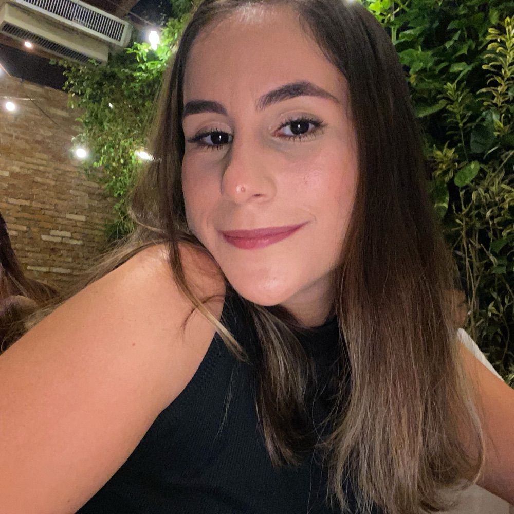 Gabriela Esther 