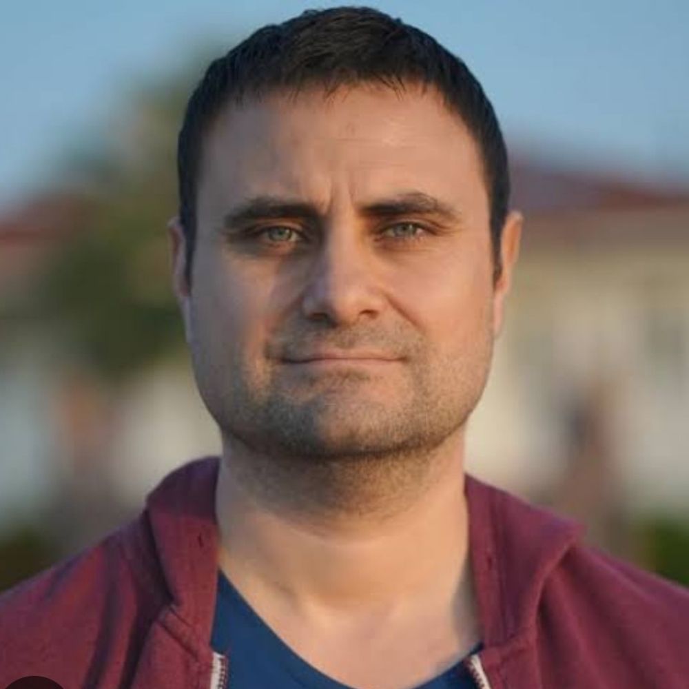 Efe Aydal