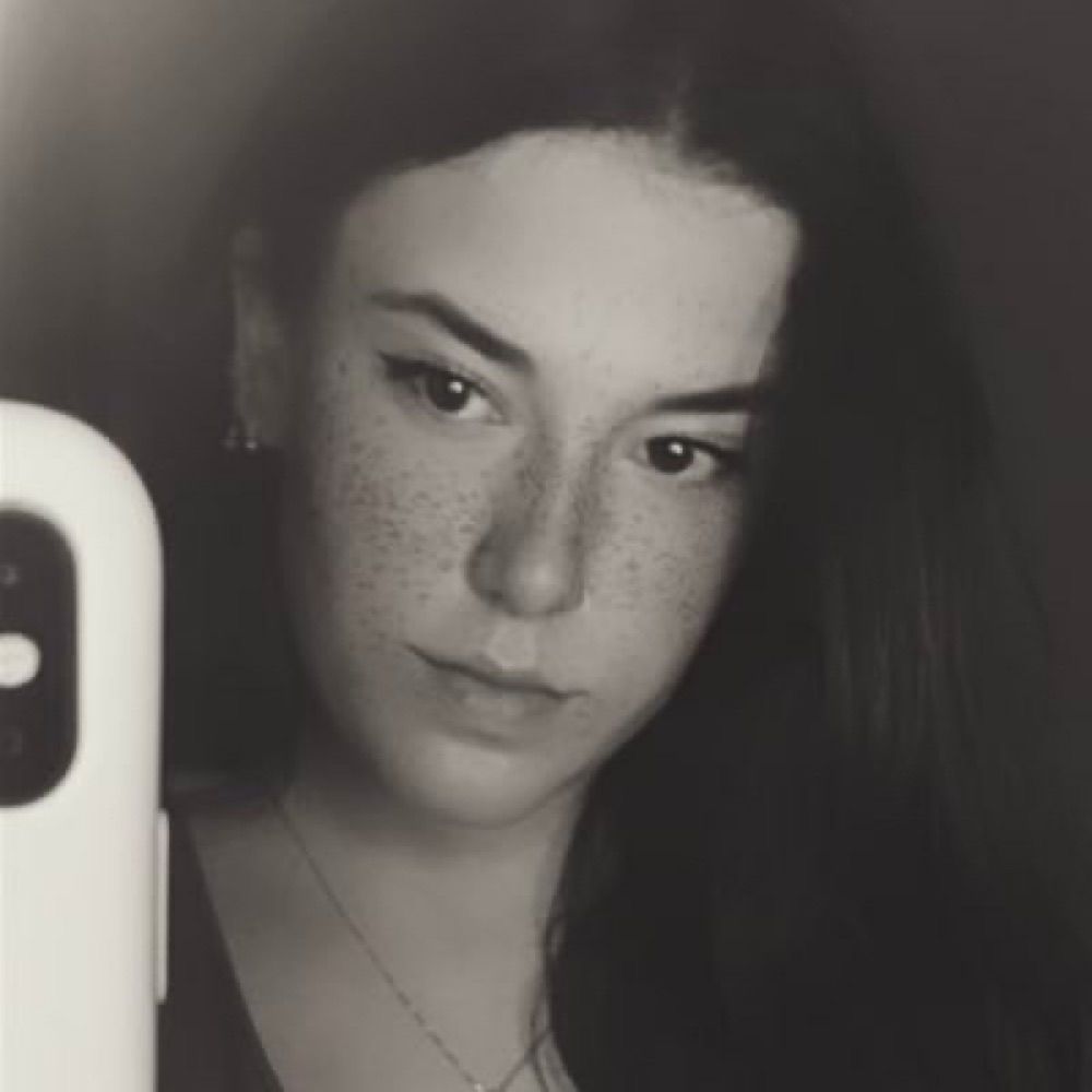 aza holmes