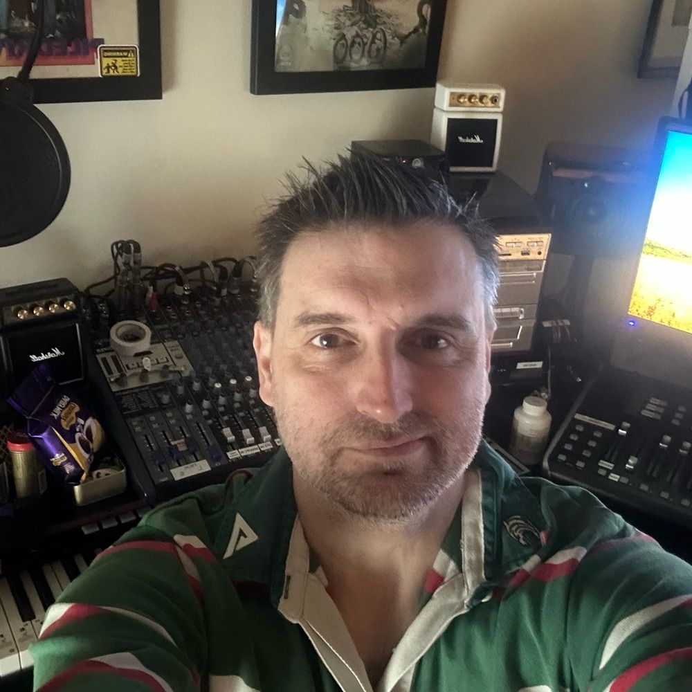 Steve Elliott