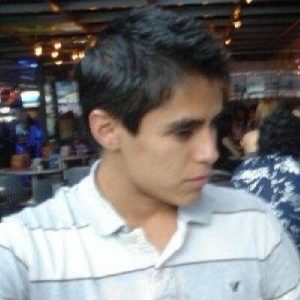 Carlos Esquivel