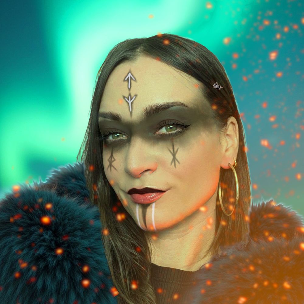 LIZZ ⚔️🐺  @gamescom