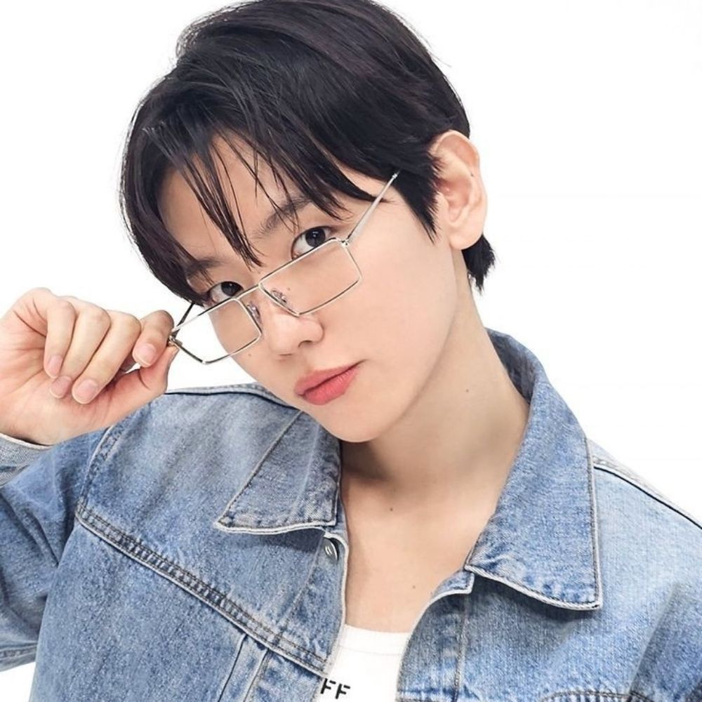 ange ✶ 𝗕𝗟𝗔𝗖𝗞 𝗢𝗨𝗧