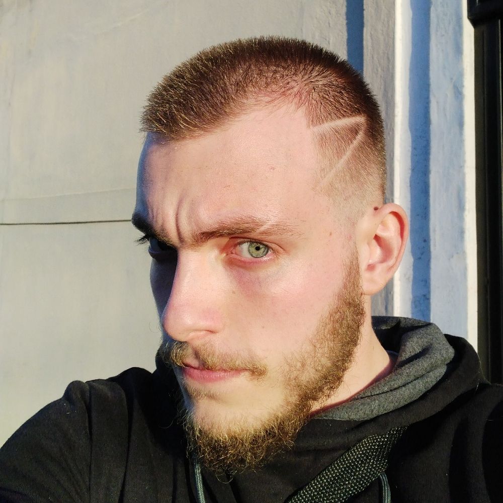 Léo 