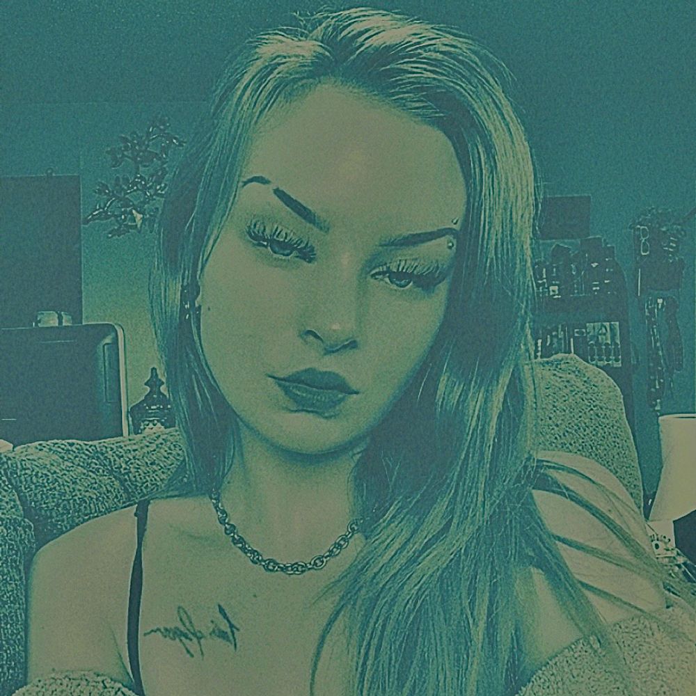 𝕓𝕣𝕒𝕟𝕕𝕚 𝚖𝚊𝚛𝚒𝚎✩