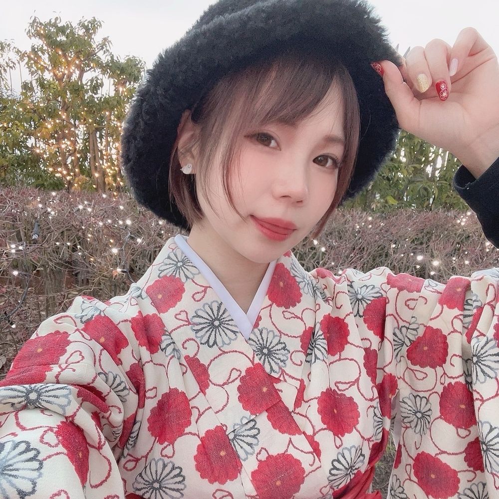 小池 心 (Sin Koike)