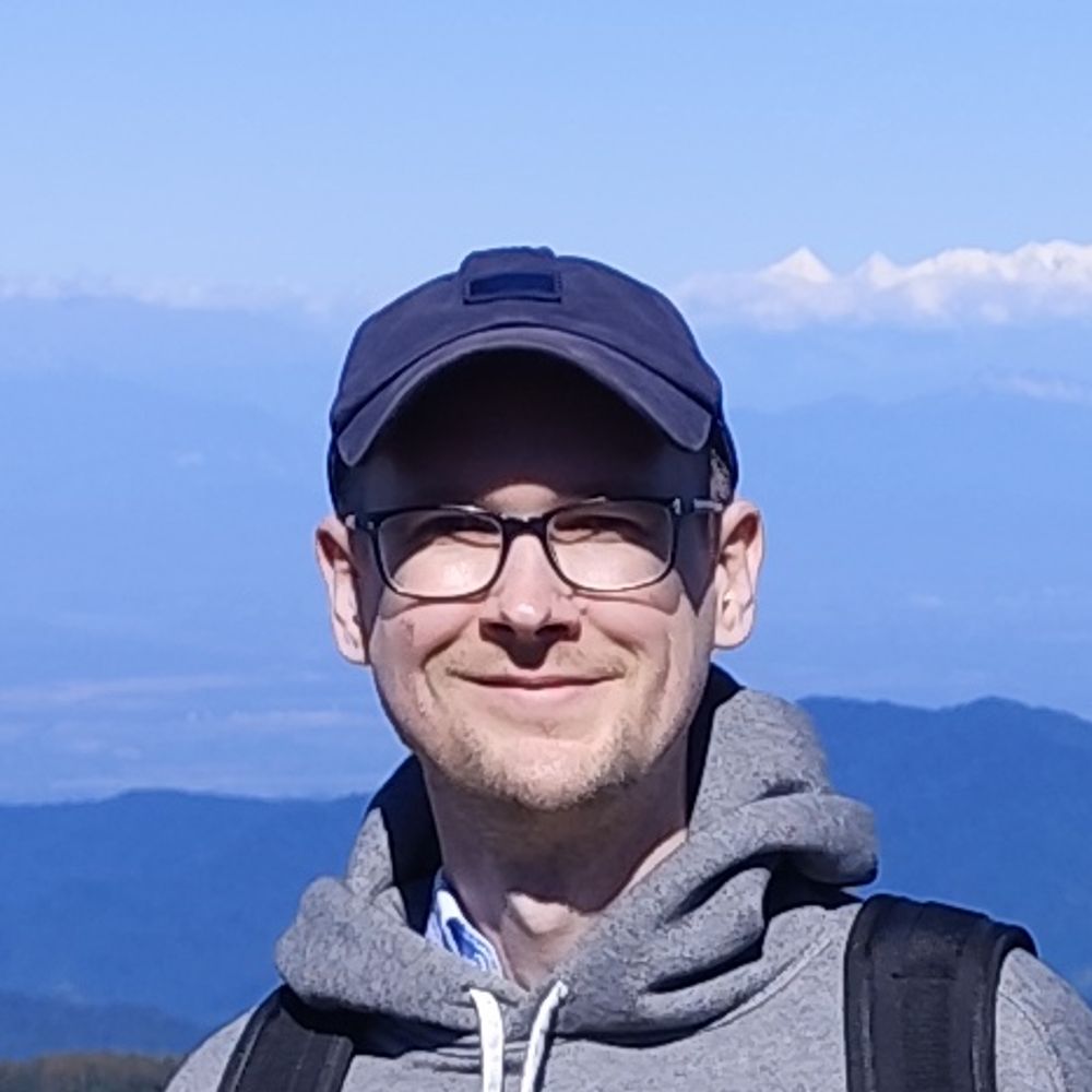 Denis Ezhelev
