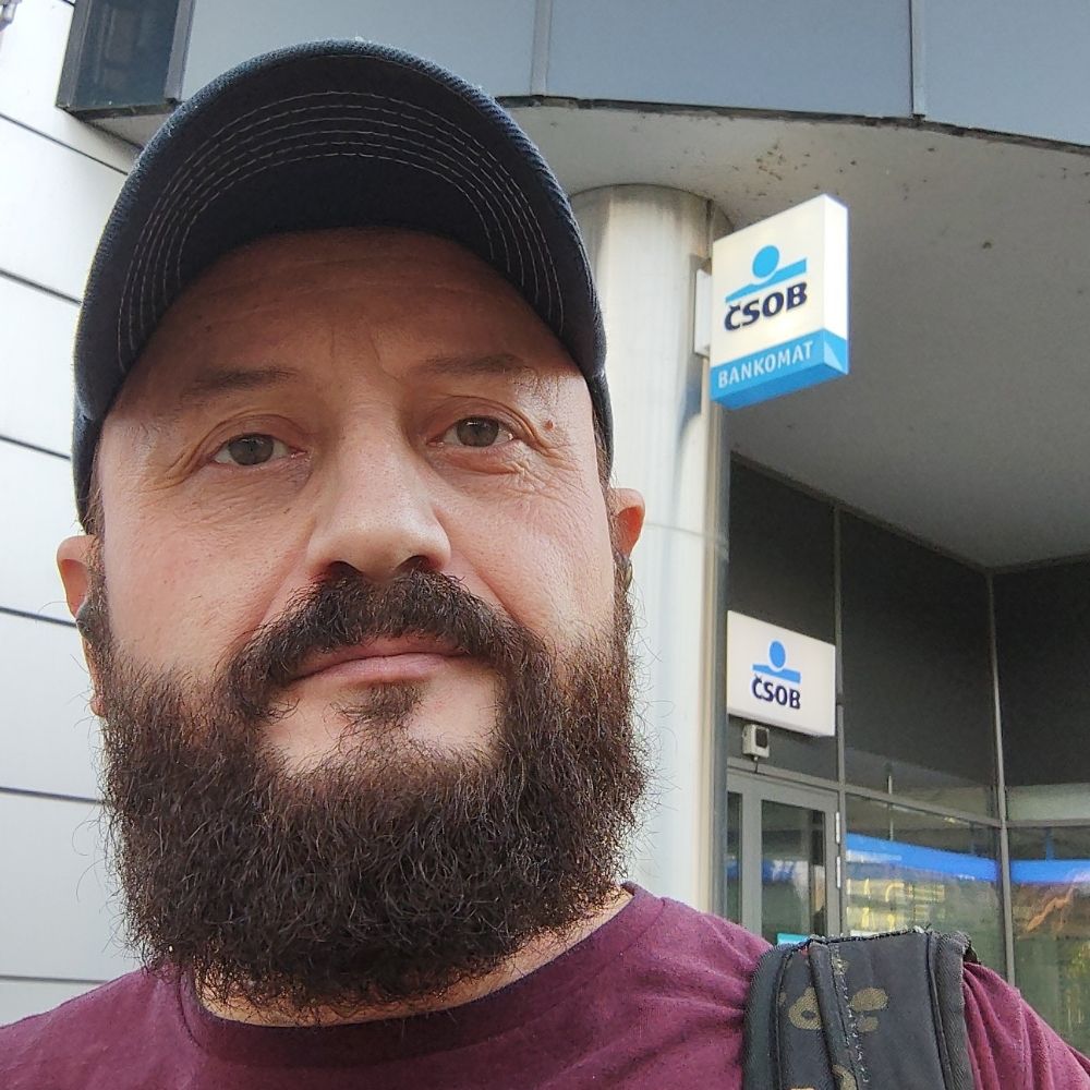 PragueTrxtr