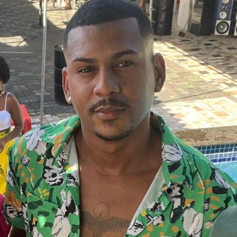 Adenilson oliveira 
