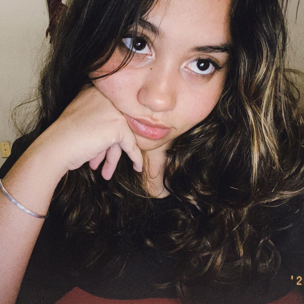 nicolly 