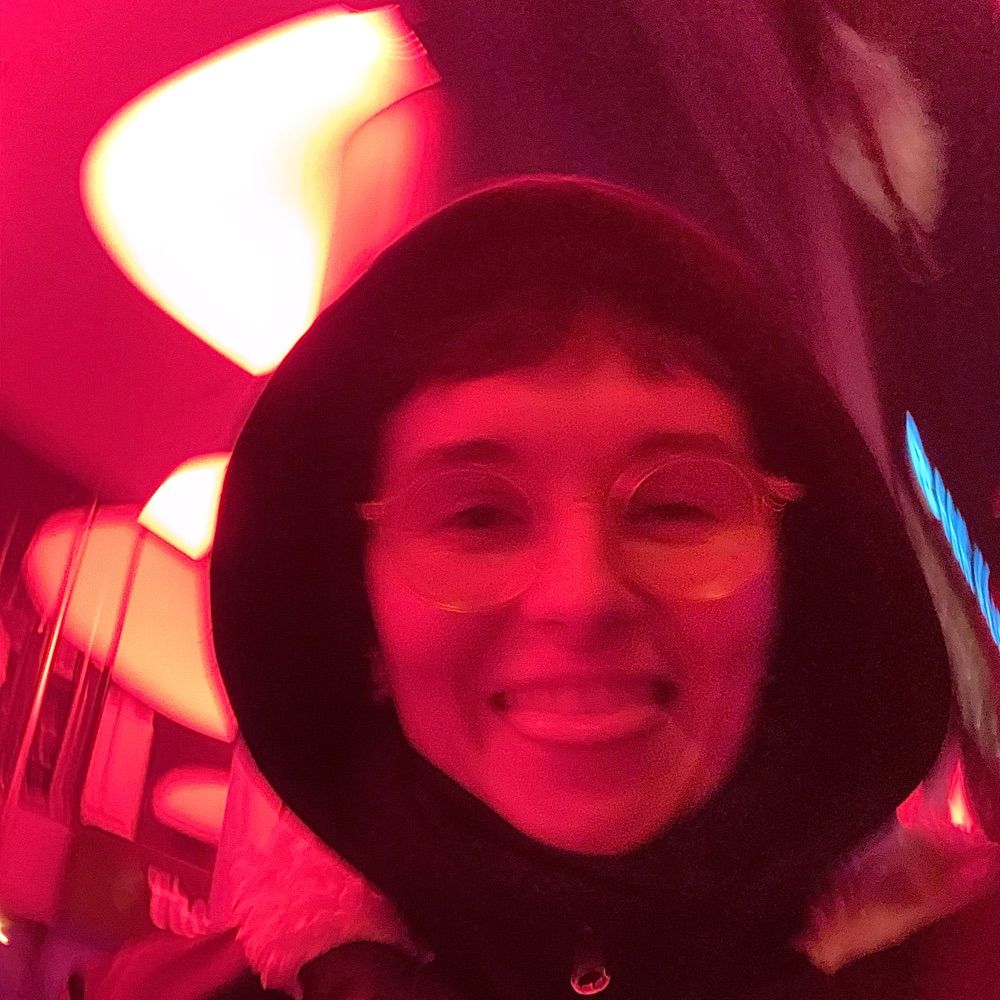 Lu •