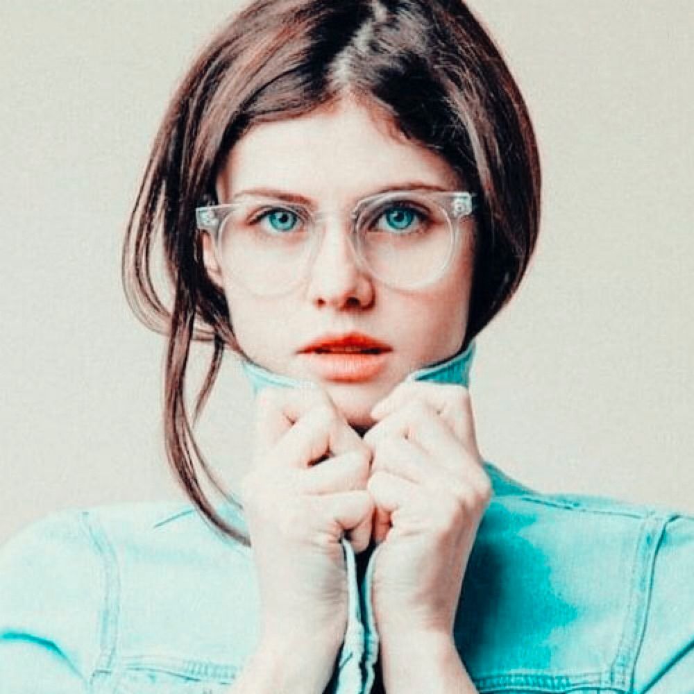 Alexandra Daddario Brasil