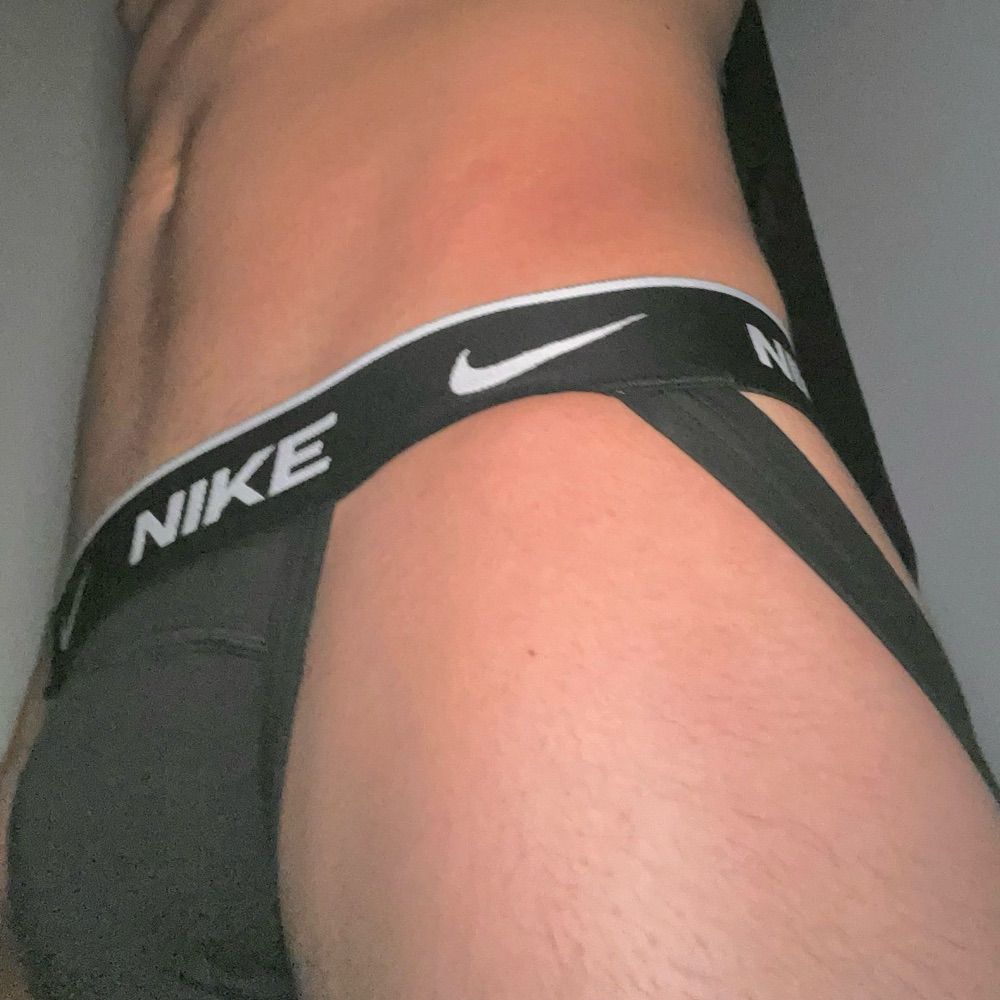ℱ. 😈