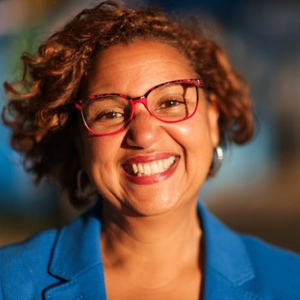 Senator/Sénatrice Bernadette Clement