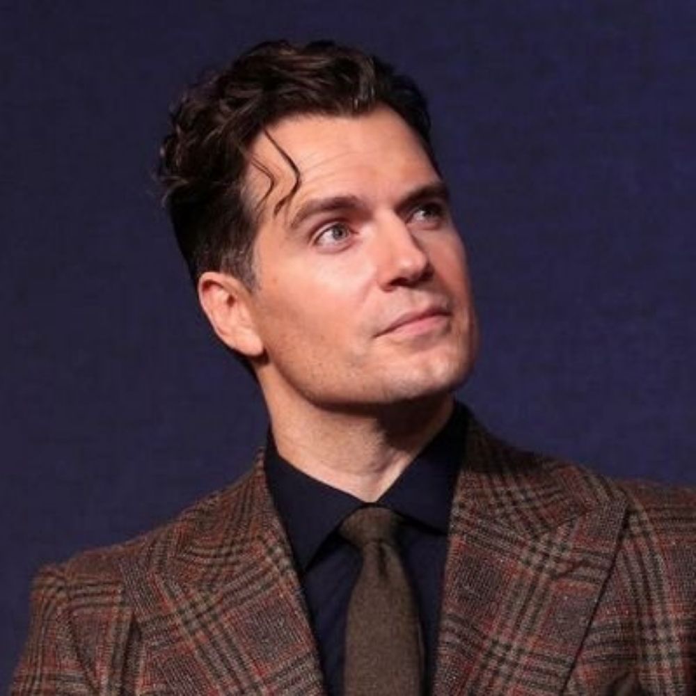 Henry Cavill Updates