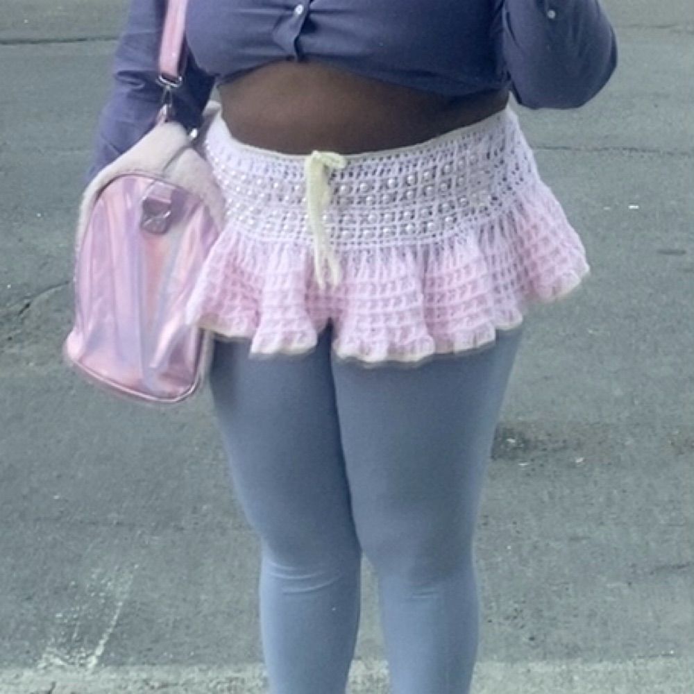 Fat fae witch  🧡🩷🤍