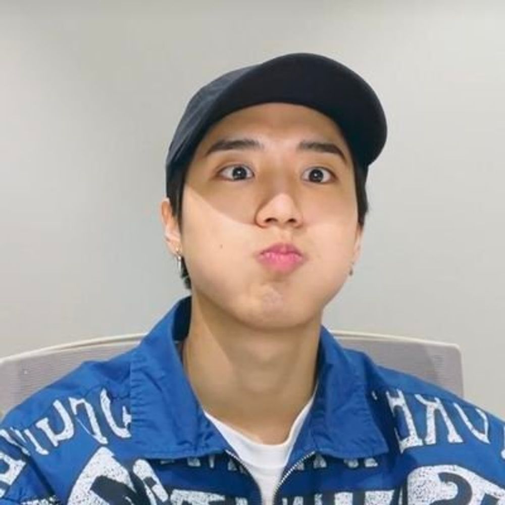 y u n i ⤮ 하AN