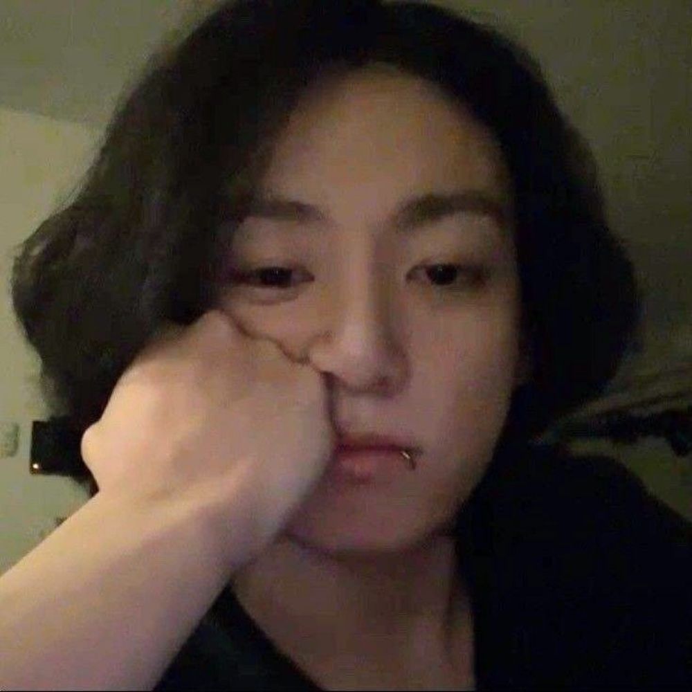 '-'