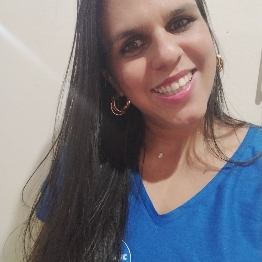 monique no banco ⏳📚🏦
