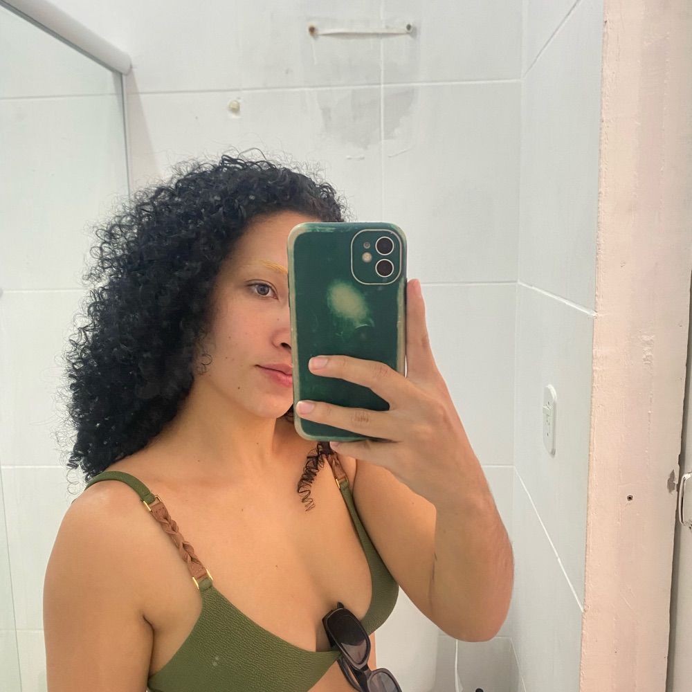 Lary Lary ê