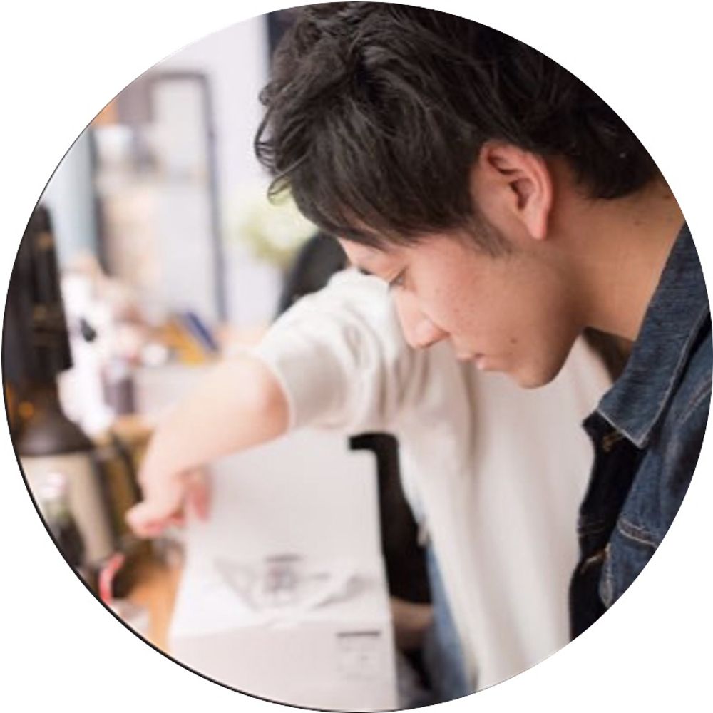 Shun(ﾊﾟﾃｨｽﾘｰﾗﾙｼｭ)