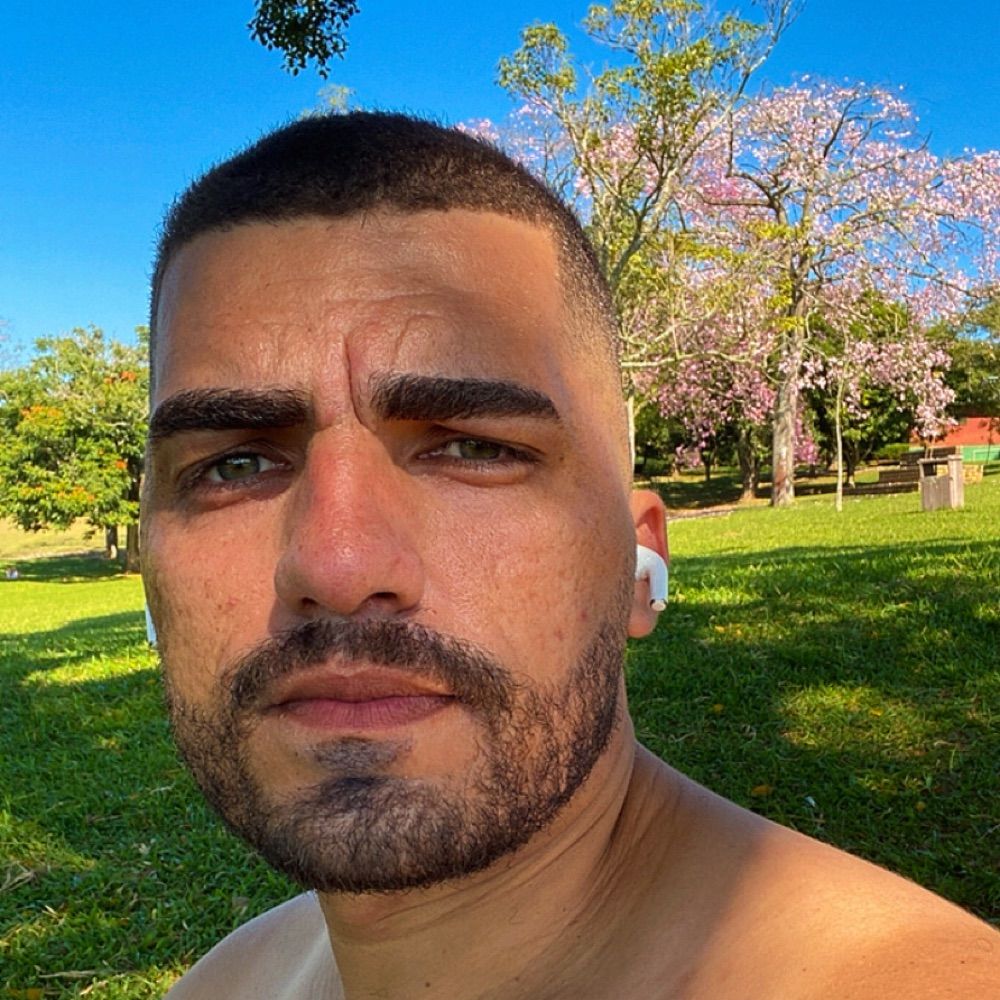 Gustavo 