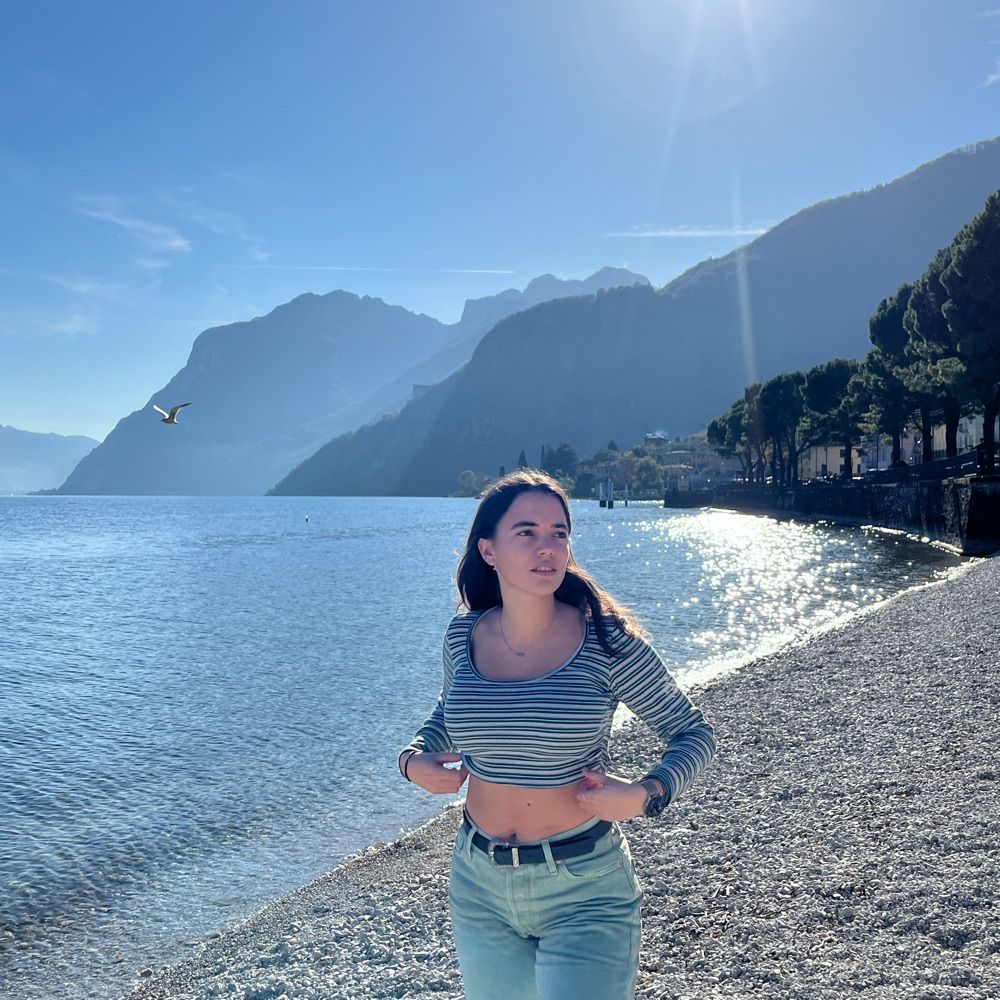 Inés