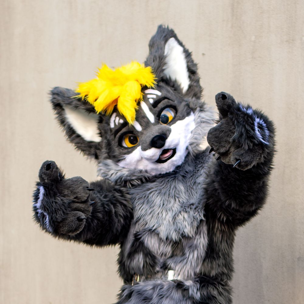 Au Fay 翱非 🔜 FWA, AC
