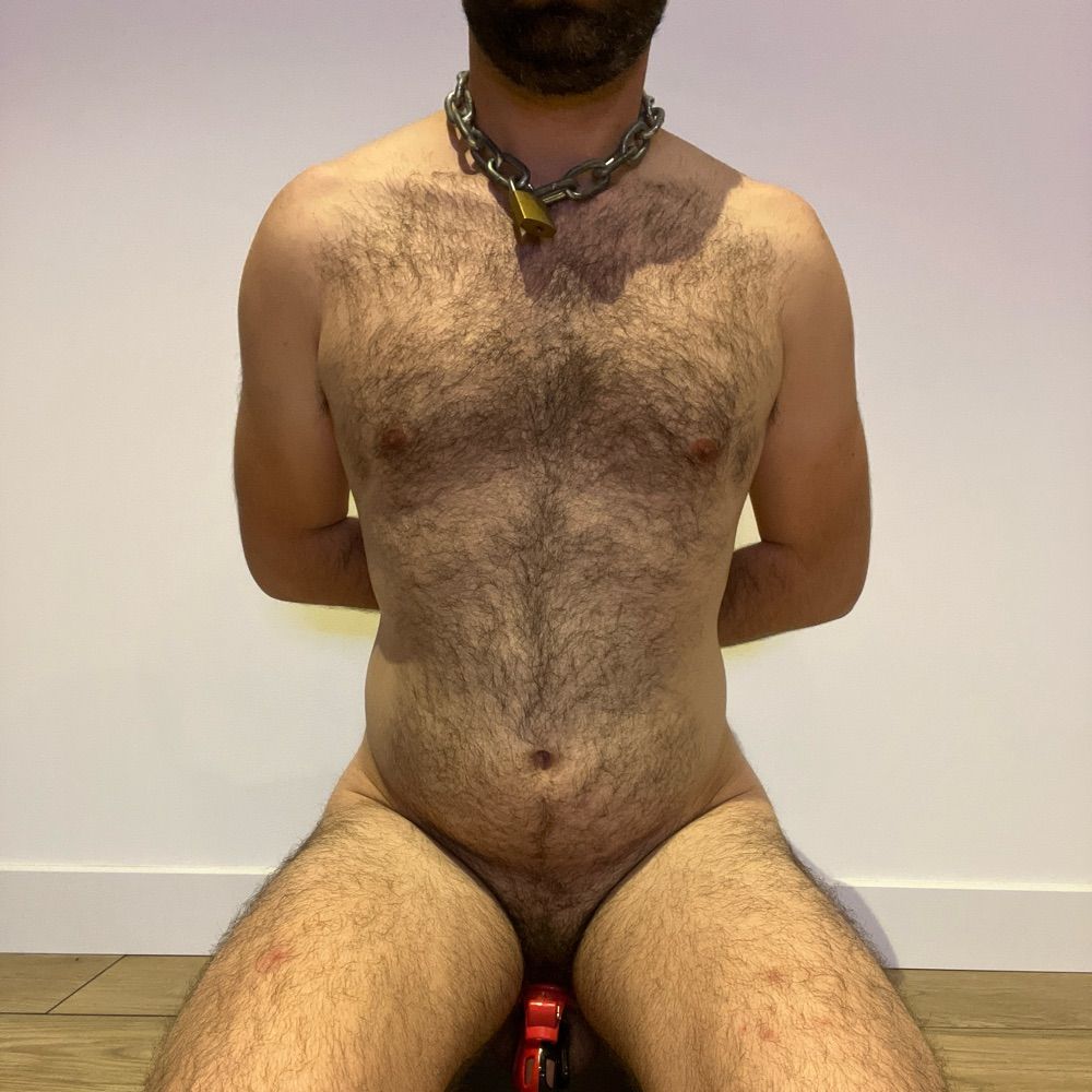 Sub Lucky locked
