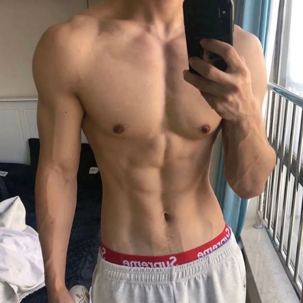 宇航员